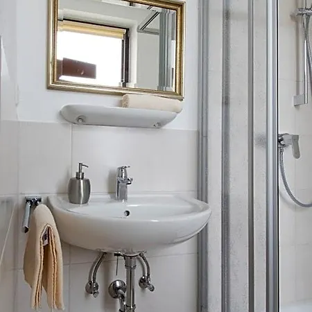 Altes Forsthaus Bed and Breakfast Manderscheid