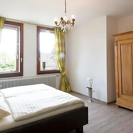 Bed and Breakfast Altes Forsthaus