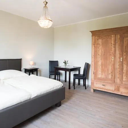 Altes Forsthaus Отель типа 